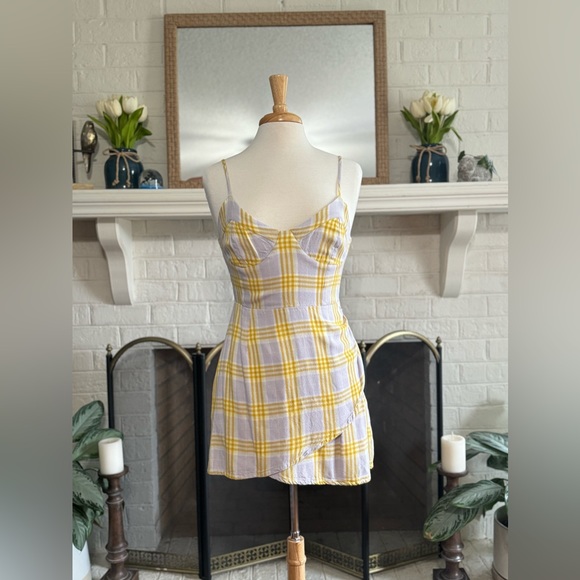 RVCA First Class Dress - size M - Picture 14 of 15